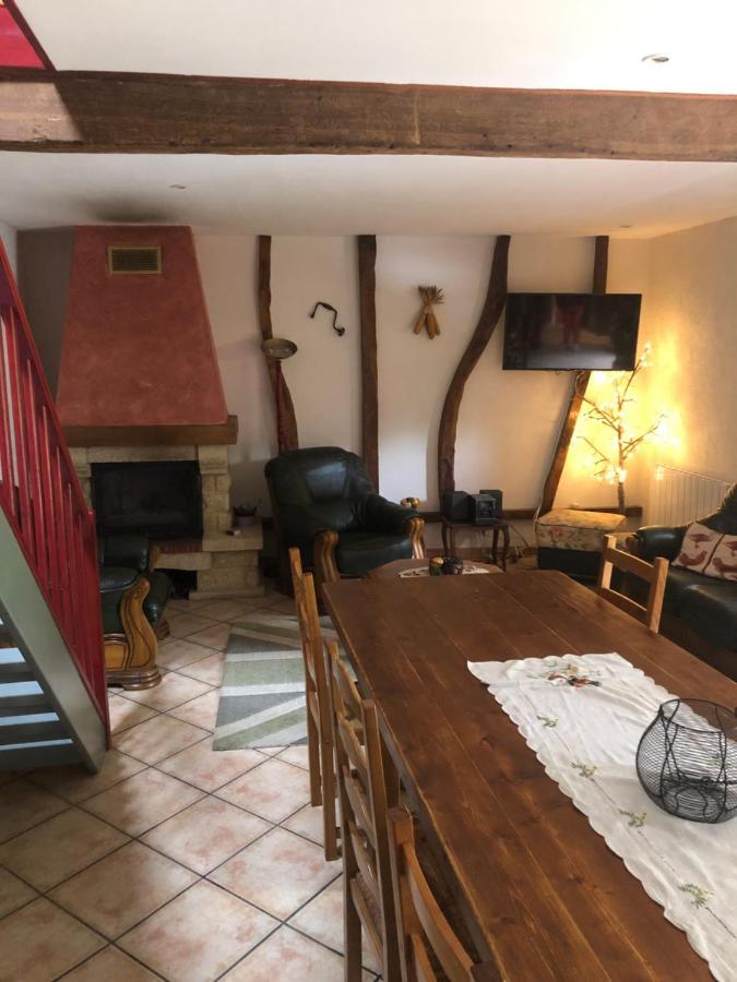 le tilleul Caumont  Extérieur photo